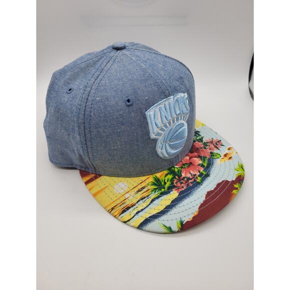 New Era NY Knicks Hardwood Classics 9Fifty Blue Denim Floral Strapback Hat M/L - Picture 2 of 10